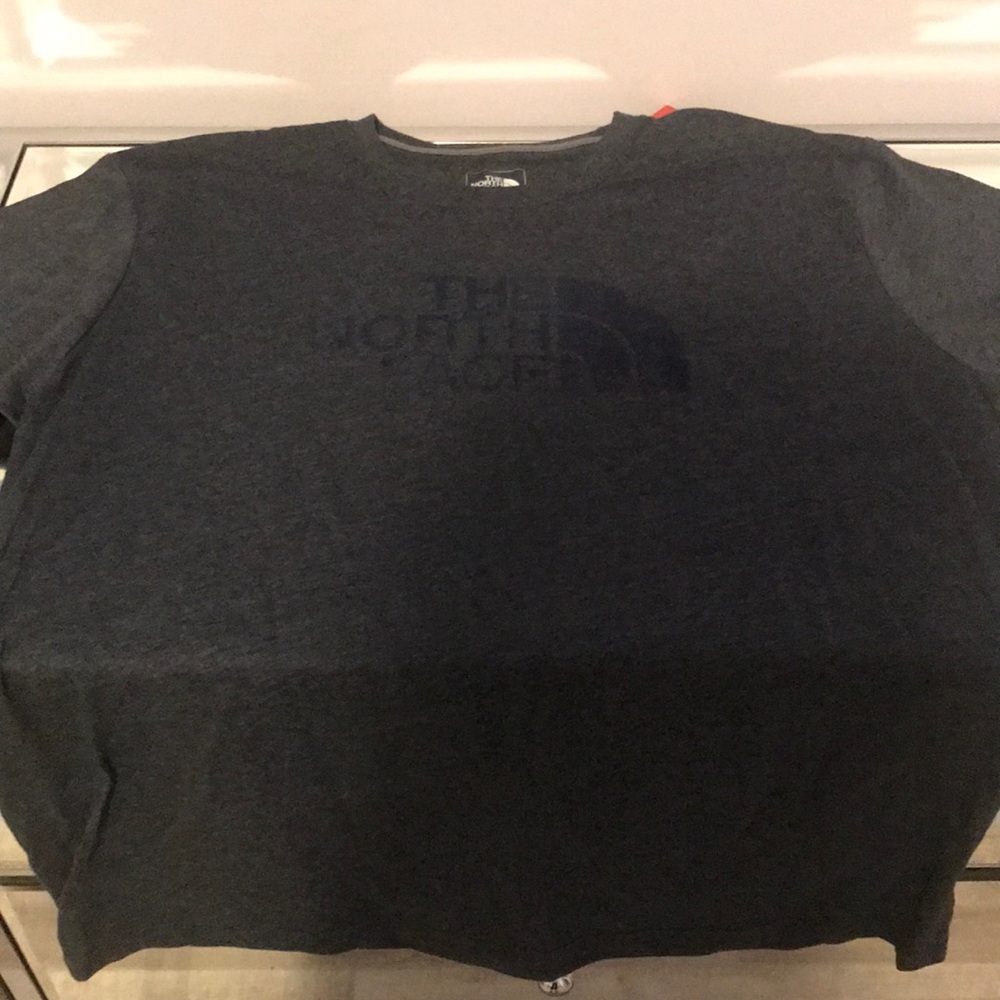 NWT men’s north face